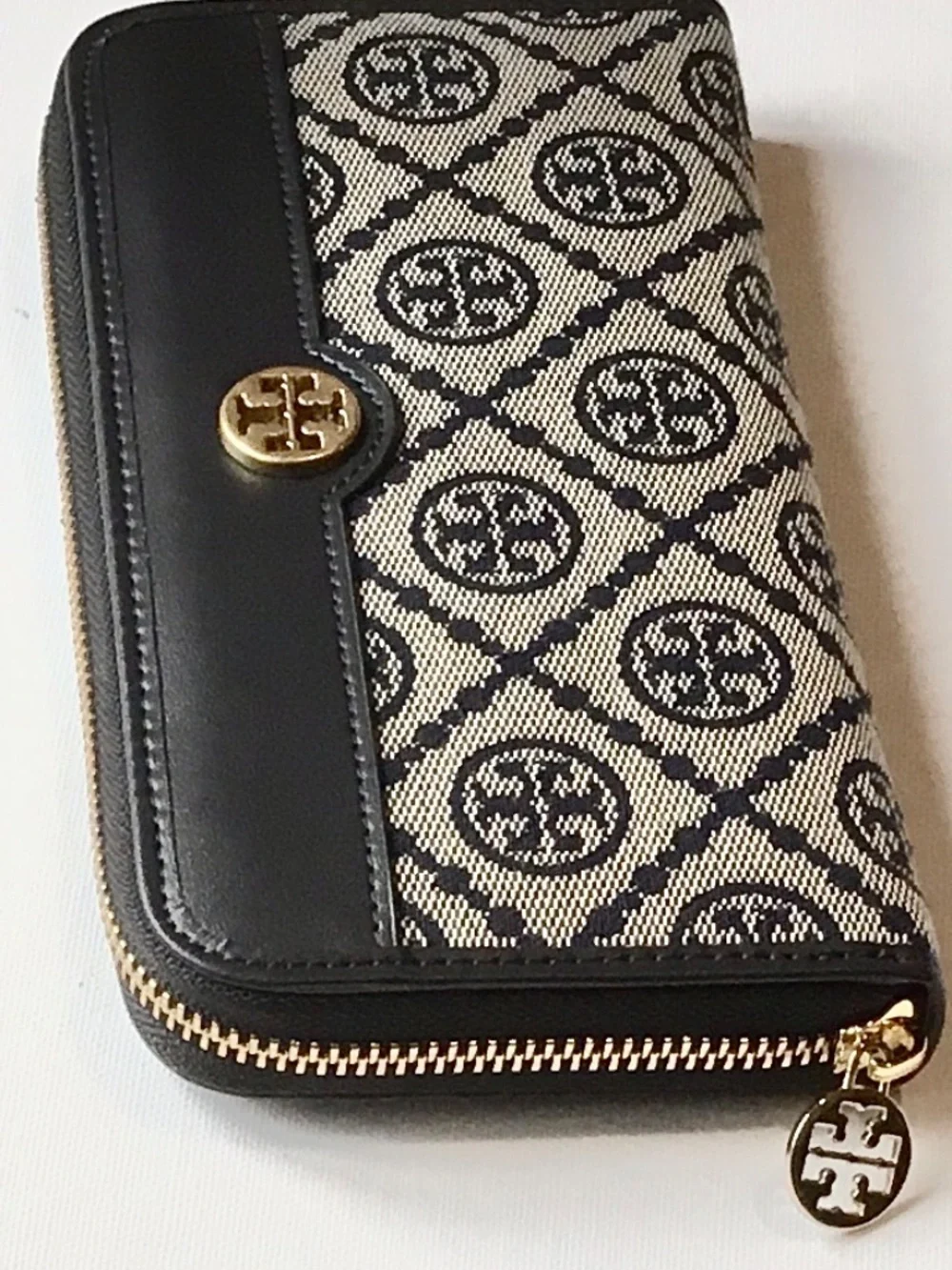 TORY BURCH MONOGRAM SIGNATURE LONG WALLET